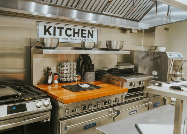 What Makes a Kitchen Feel Welcoming